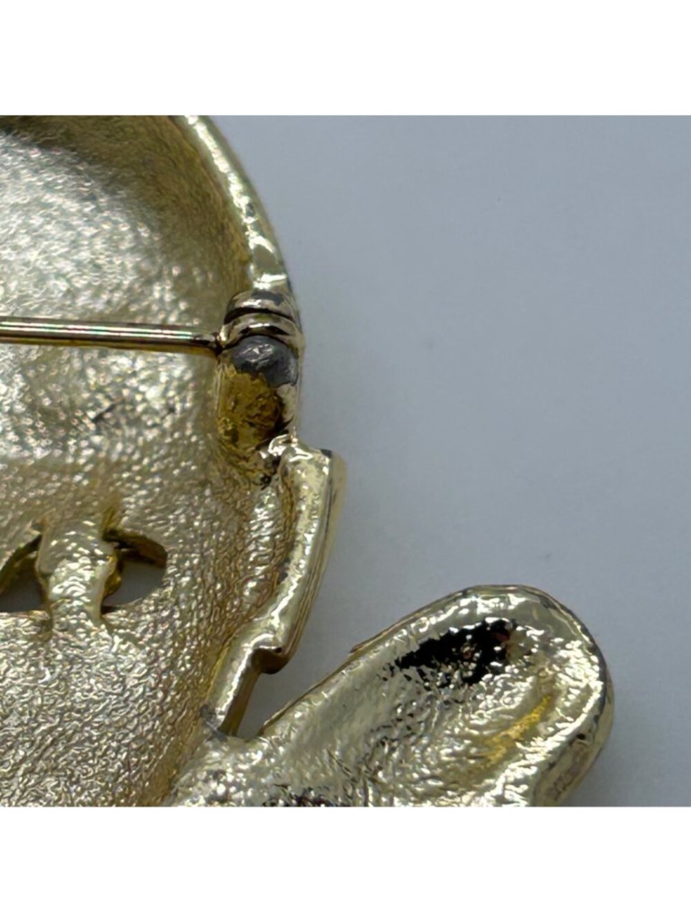 Vintage Gold Tone Pierrot Clown Brooch With Red Star & Tear Costume Jewelry Pin - Picture 8 of 11